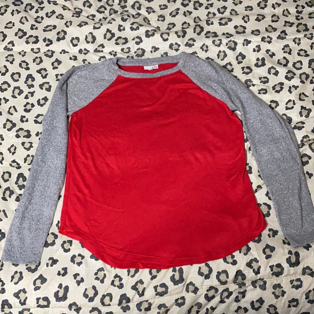 SO Small Long sleeve shirt
